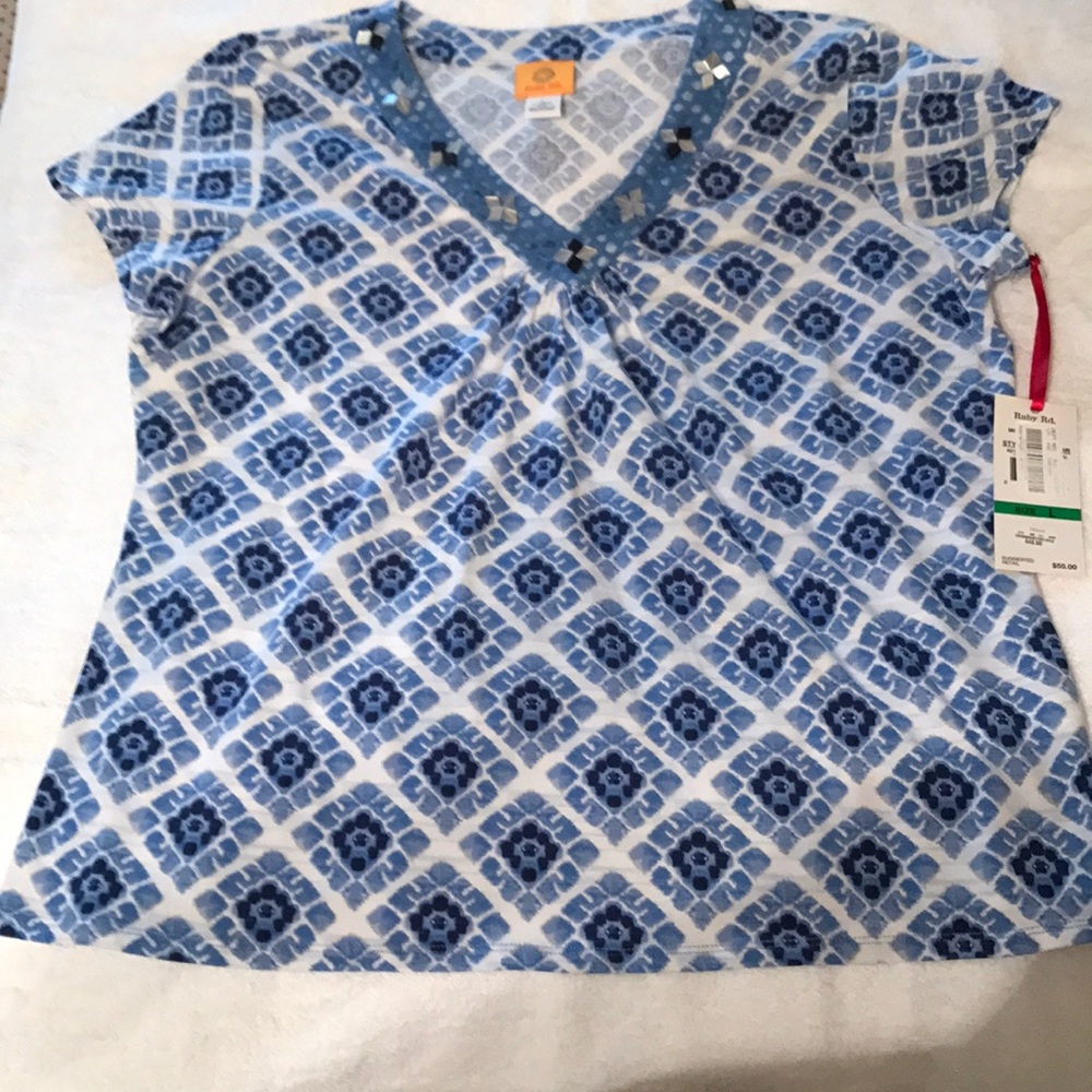 Ruby Rd Top - Size L - Picture 2 of 6